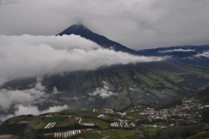 Ceniza del Tungurahua afecta considerablemente a pobladores de Pillate