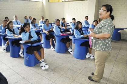 Comenzó el periodo de clases en la región costa