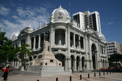 Candidatos escogen noroeste de Guayaquil para iniciar campaña electoral