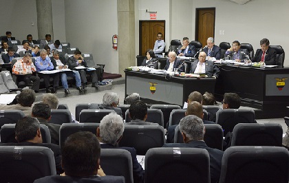 FEF mantendrá regla del juvenil en cancha