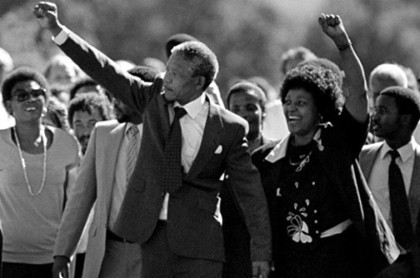 Nelson Mandela, el &#039;héroe de la democracia sudafricana&#039;, muere a los 95 años