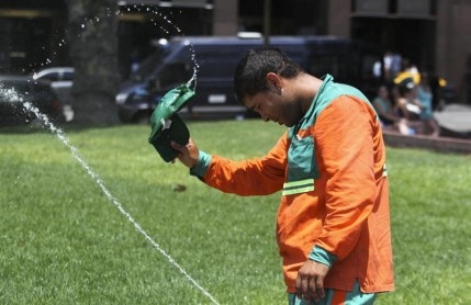 El intenso calor provoca nuevos cortes de luz en Argentina