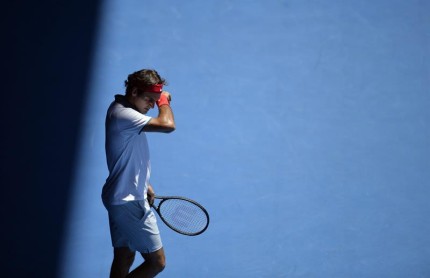 Roger Federer derrotó en tres sets al australiano Duckworth