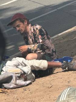 Tylor Chase viviendo en la calle.