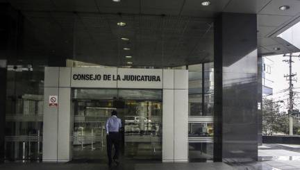 Jueza enfrenta dos procesos tras su decisión en caso Yunda