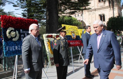 Cuenca celebró 195 años de independencia