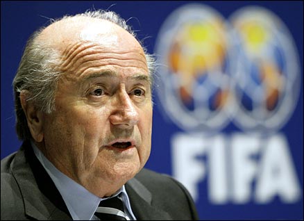 Blatter felicita al papa Francisco por su elección como pontífice