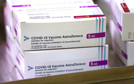 Canadá suspende el uso de de la vacuna de AstraZeneca en menores de 55 años
