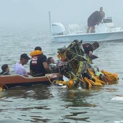 México: avión de la Marina cae en la bahía de Galveston durante traslado médico.