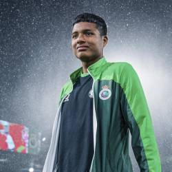 Jeremy Arévalo en un partido con el Racing de Santander