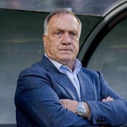Dick Advocaat, entrenador de Curazao.