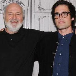 Nick Reiner es el segundo de los tres hijos que tuvieron el cineasta Rob Reiner y su esposa, Michele.