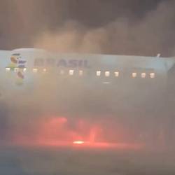 Incendio en equipo de carga obliga a evacuar avión de Latam en São Paulo