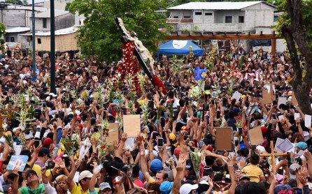 Postales de Viernes Santo