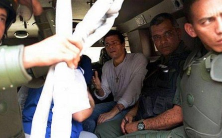 Leopoldo López alienta a sus seguidores venezolanos desde la cárcel