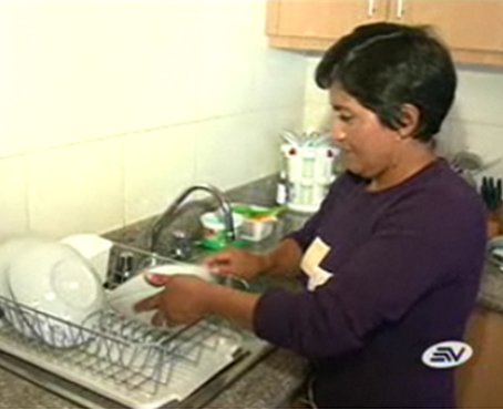 Reforma legal regulará el servicio doméstico y el horario de lactancia