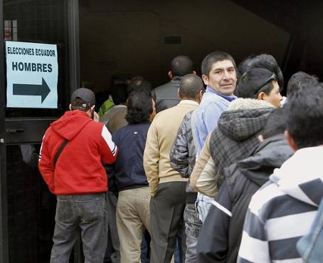 Participación de ecuatorianos en región española de Murcia duplica la del 2009