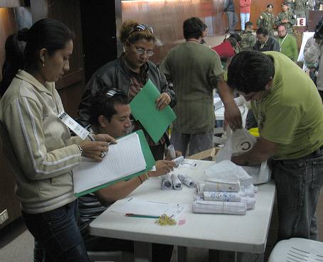 Extienden plazo para cambio de domicilio en Quito y el exterior