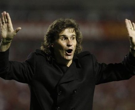 Rubén Darío Insúa regresa a la Plaza del Teatro