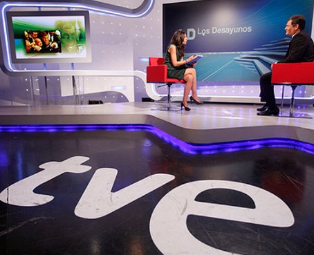 HRW ve 'disparatada' declaración de Rafael Correa a Televisión Española