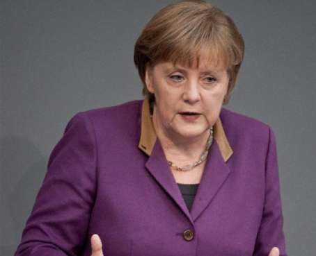 Merkel afirma que el segundo rescate griego puede no ser solución definitiva