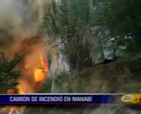 Camión del Ministerio de Salud se incendió en Manabí