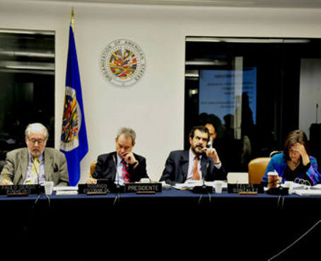 Correa insiste en reunión para indagar a CIDH por caso El Universo