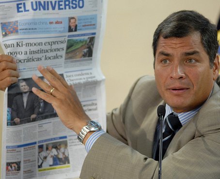 Correa: ¿Por qué la prensa no puede ser una función del Estado?