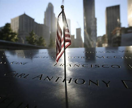 Comienza ceremonia en recuerdo a las víctimas de atentados del 11S