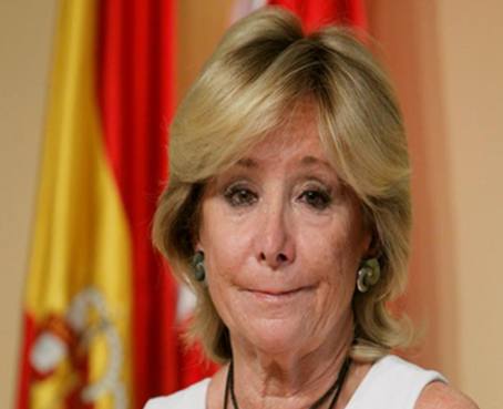 Dimite Esperanza Aguirre, la presidenta regional de Madrid