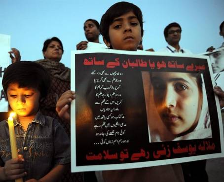 Protestas se registran por niña activista tiroteada en Pakistán