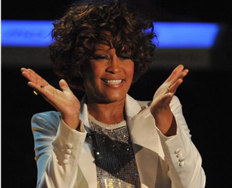 Autopsia de Whitney Houston concluye que murió ahogada tras consumir cocaína