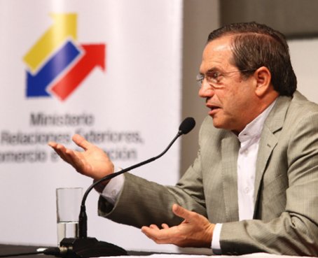 Ecuador le ofrece a la UE negociar un tratado de inversiones