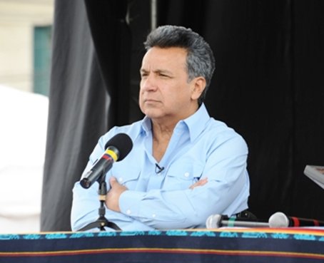 Lenin Moreno llega a Perú para reunirse con Humala y autoridades