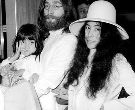 La hija que Yoko Ono perdió por John Lennon