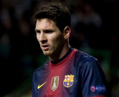 La prensa brasileña se rinde al reinado de Messi y del fútbol español