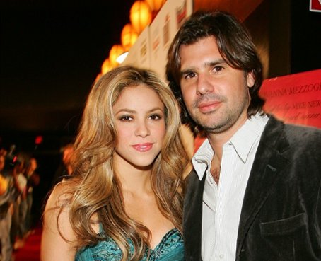 Abogado de Shakira dice que De la Rúa sí la tiene demandada