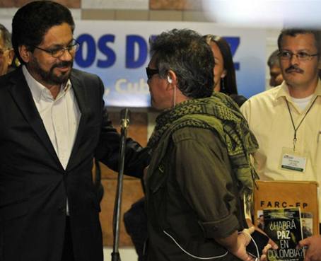 FARC piden proteger y dar tiempo suficiente a los diálogos de paz