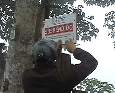 Autoridades clausuran tres minas en la provincia de Azuay