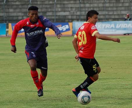 Olmedo venció por un gol al Deportivo Cuenca en Riobamba