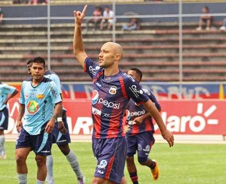 Deportivo Quito cerró la primera etapa con goleada