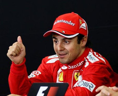 Felipe Massa renueva con Ferrari hasta el final de 2013
