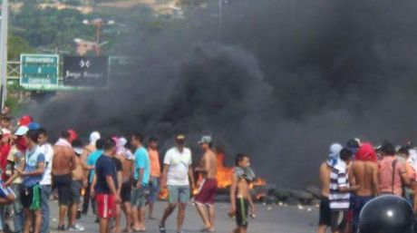 Cierre de la frontera entre Colombia y Venezuela a causa de disturbios