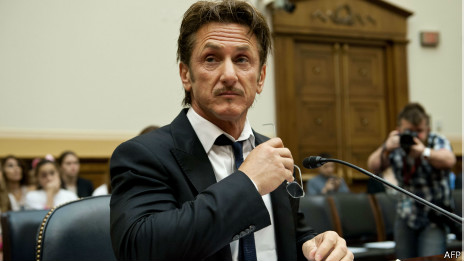 Sean Penn, de amigo de Evo Morales a &quot;enemigo&quot; de Bolivia