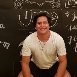 Pepe Tola en su cumpleaños 25.