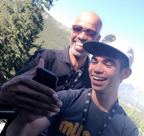 Padre de Cameron Boyce revela la última foto de su hijo