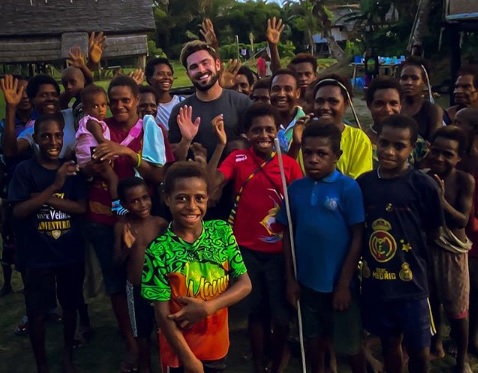 Zac Efron &#039;revive&#039; en redes sociales tras enfermarse de gravedad