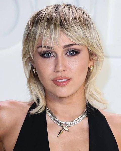 La rara enfermedad que afecta la voz de Miley Cyrus