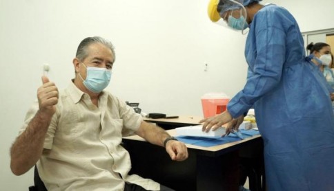 Zevallos reconoce errores en ciertas decisiones del Plan de Vacunación