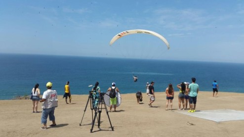 Tras cámaras del video de temporada de En Contacto